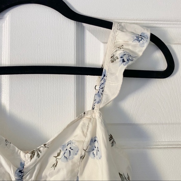 2/$30🍑 NWOT ABERCROMBIE & FITCH Floral Tank - Picture 5 of 7